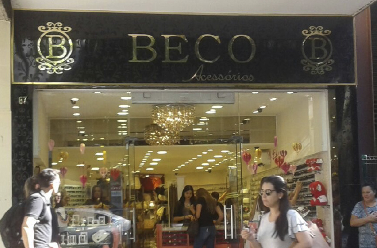 Shopping Sete Lagoas - Procurando aquele acessório maneiro pro seu